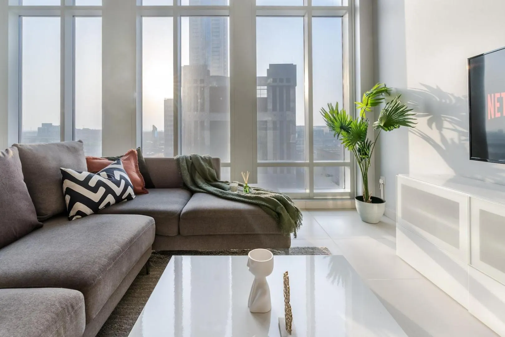 Guestready Holiday Homes - Modern Loft In Downtown ドバイ 0*,  アラブ首長国連邦