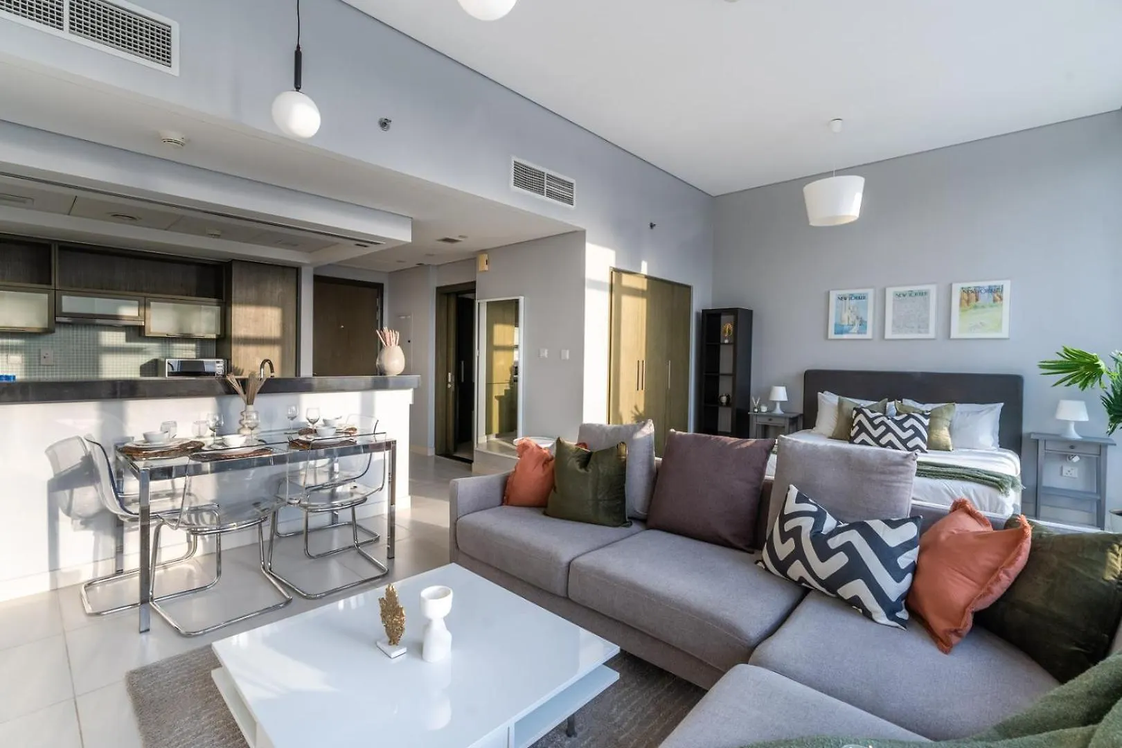 Guestready Holiday Homes - Modern Loft In Downtown ドバイ 0*,  アラブ首長国連邦